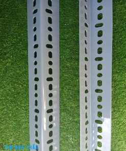 Kệ sắt v lỗ Thủ Đức, quy cách sắt V Lỗ 4x4cm dày 1.5ly Cây 300cm